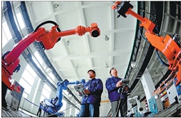 Thị trường robot công nghiệp của Trung Quốc lớn nhất thế giới 